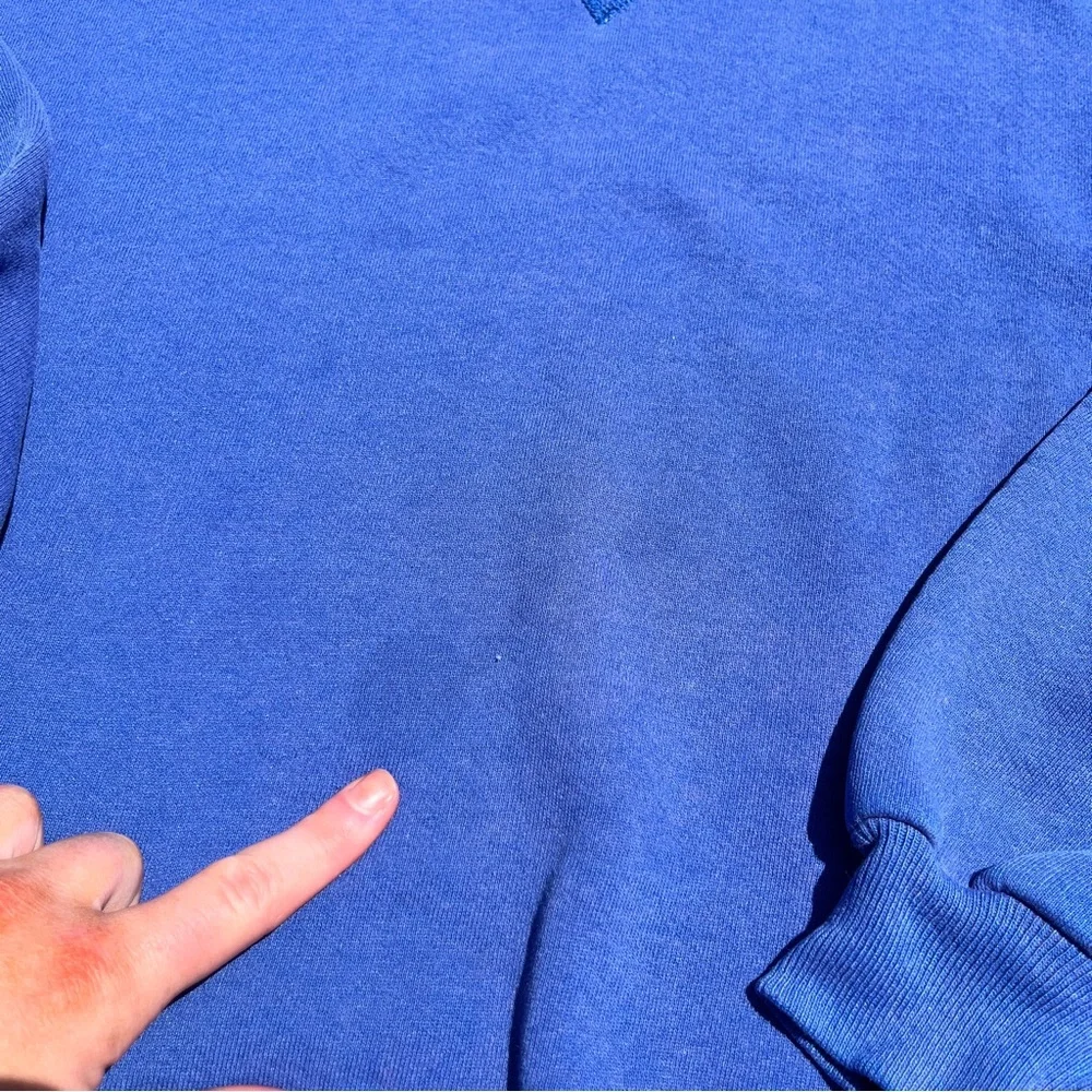 Vintage Blue Russel Athletics Crewneck Blank Sweatshirt Size Large distressed - Picture 3 of 7